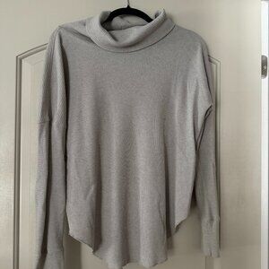 ARITZIA WAFFLE TURTLENECK